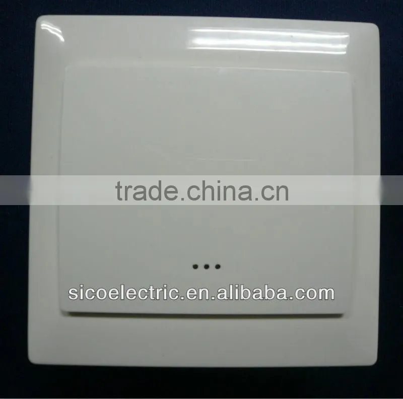 Z-WAVE SWITCH