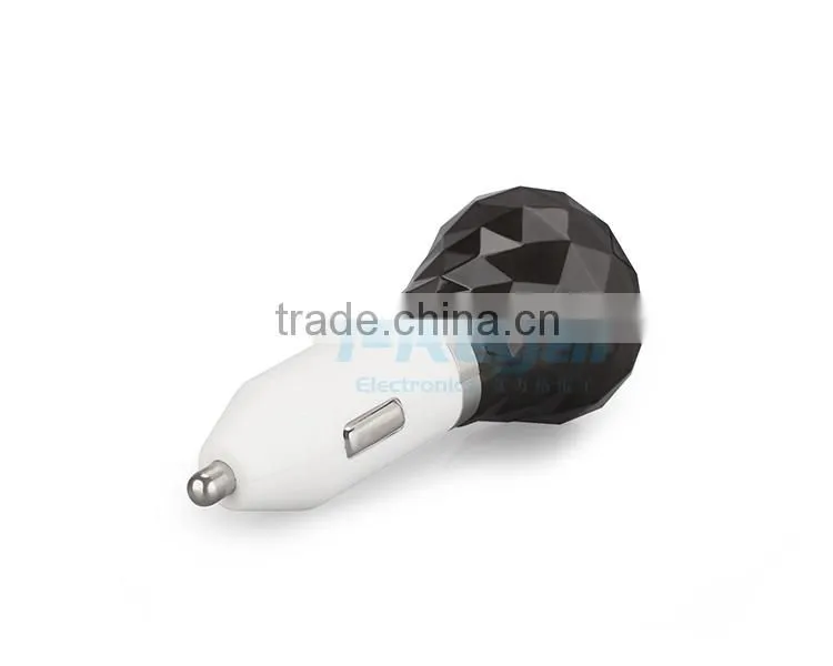 2.1A + 3A Dual USB Car Charger 2 port charge for iPad for iPhone 5s 4s 4 Phone / PDA / Mp3 / Mp4 for samsung