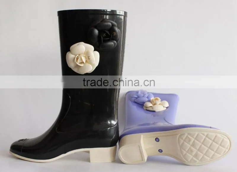 Wholesale flower decorative rainboot,safety pvc women rain boots