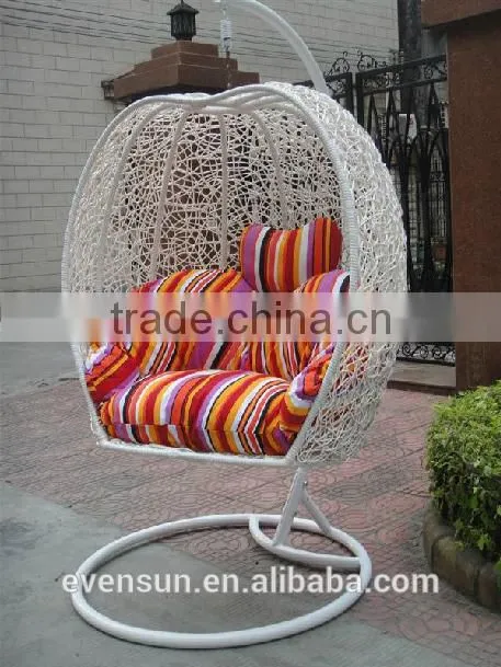 Creative Single Seat Garden Swing Chair On Sale