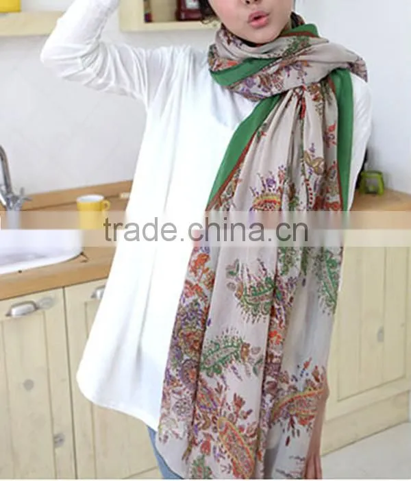 Korean style new product hot sale fashion super big Paris yarn women print silk hijab scarf