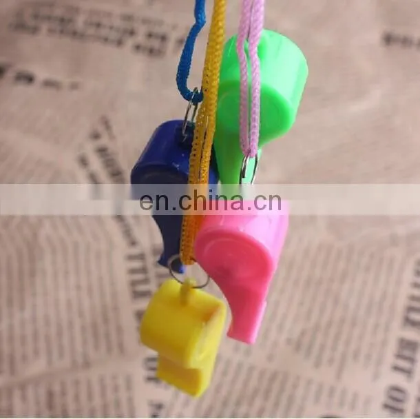 Cheap Plastic Whistle with Lanyard