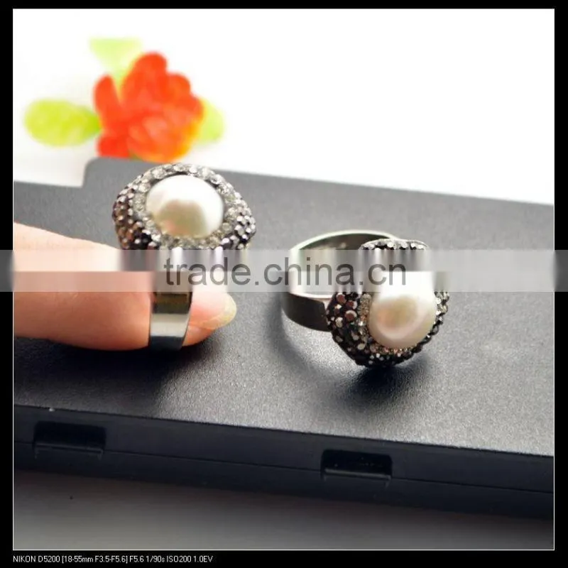 LFD-009R ~ Wholesale Nature Freshwater Pearl Rings, Rhodium Plated Crystal Rhinestone Paved Pearl Ring Jewelry Adjustable Size