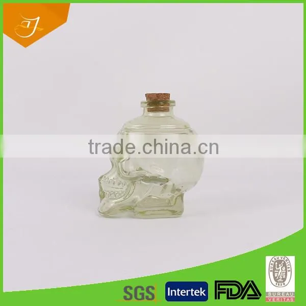 New Products China Made Vodka Bottle,Unique Glass Bottle And Cups With Skull Shape Wine Bottle