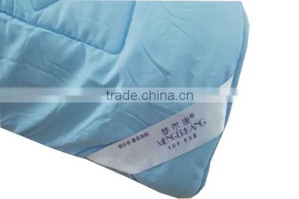 Home microfibre throw quilt with high quality