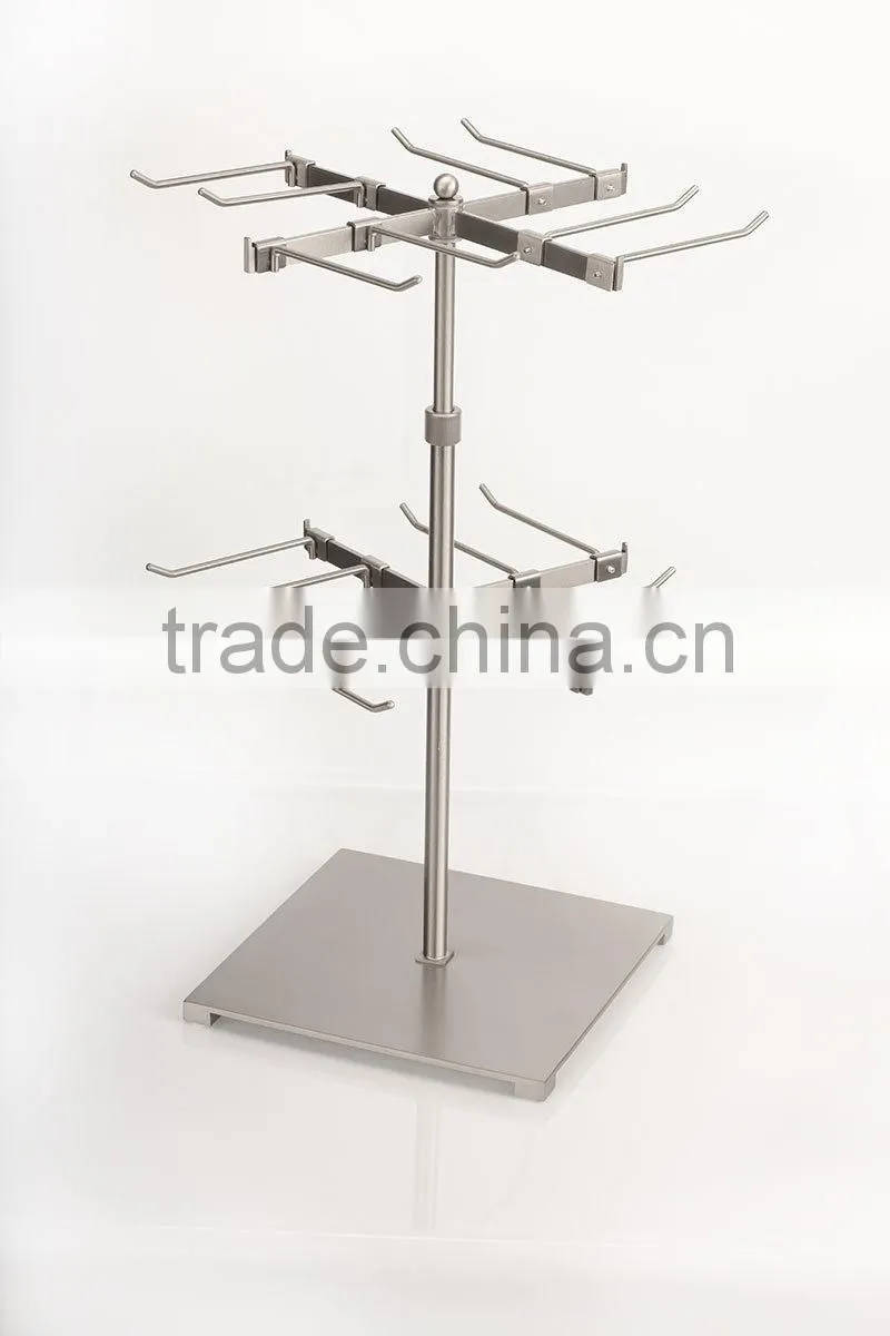 necklace spinner