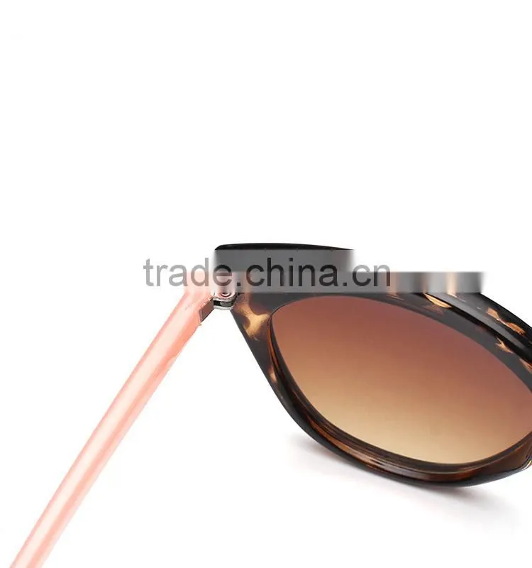 wholesale cheap Leopard grain fashion cat eye sunglasses for women