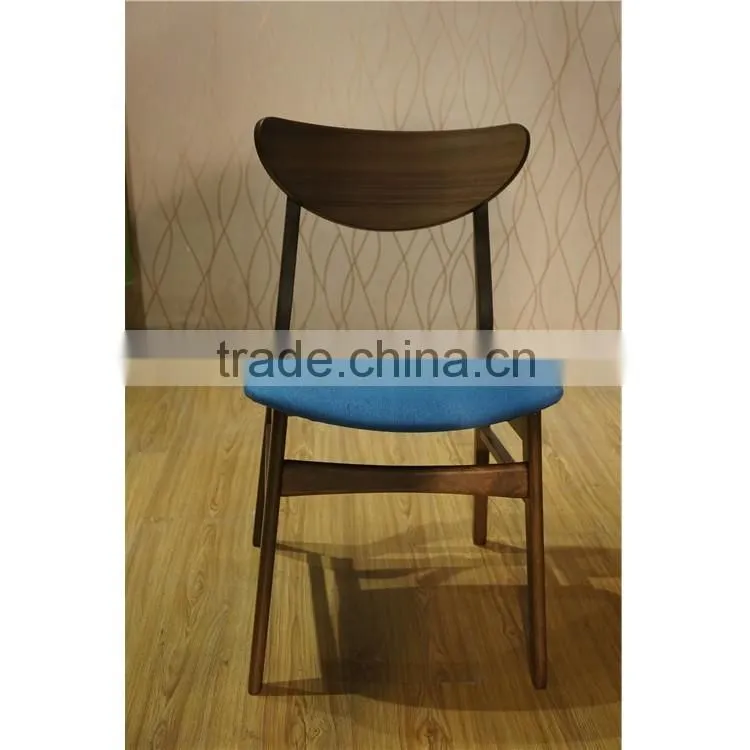 Classical European Style Dining Wooden Table Set