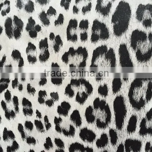 leopart print vinyl wallpaper