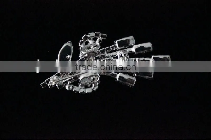 Most charming rhinestone crystal brooch for decoration in Yiwu