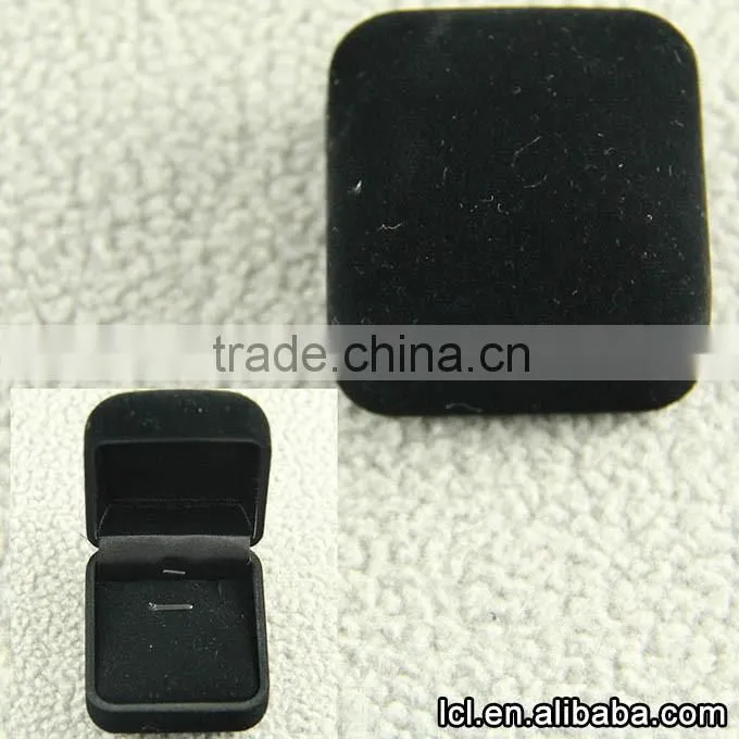 Wholesale velvet jewelry boxes, low price designer jewelry box velvet