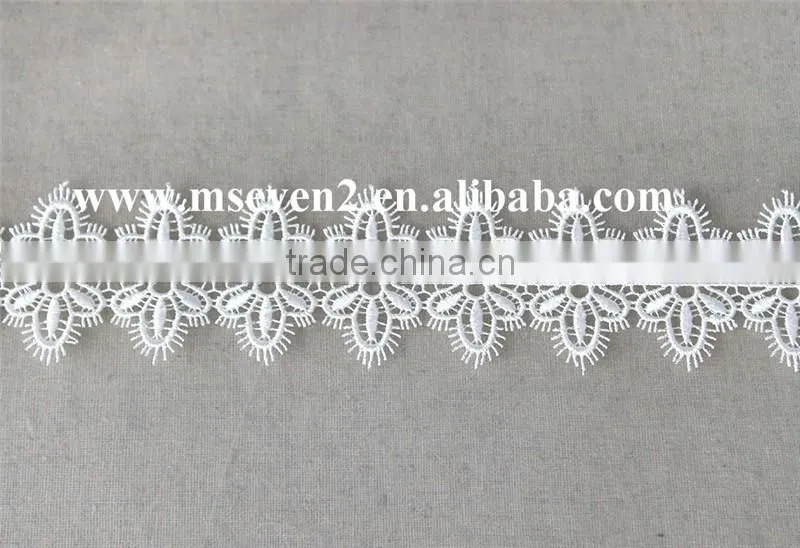 nice white color 100% polyester material ladies scolloped shaped lace trim eyelash embroidery lace in 4.5cm