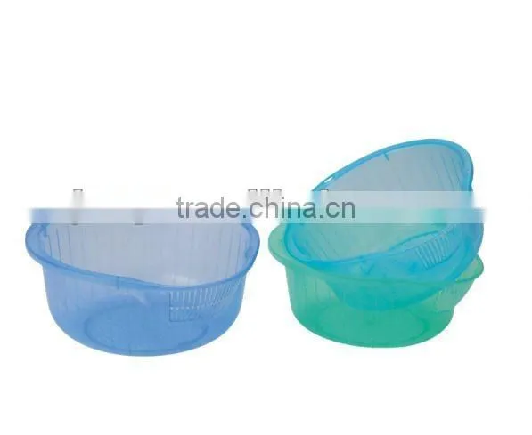 red round plastic basin ,water basin for house