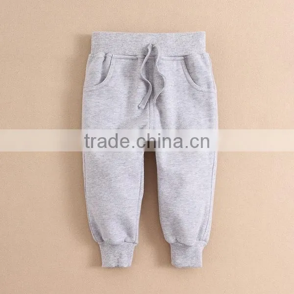 OEM boys plastic pants, new arrival item boys half pants, baby harem pants from China baby clothes manufacturer
