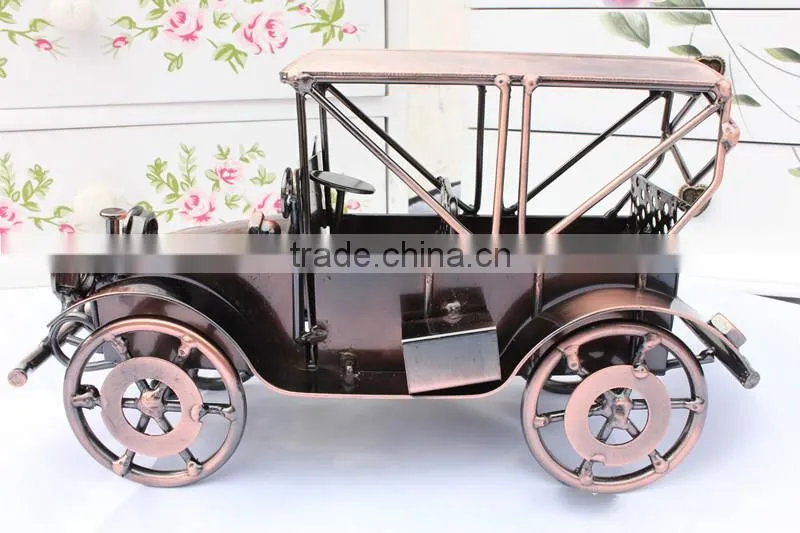 Handmade Tinplate Antique Style Metal Model Car