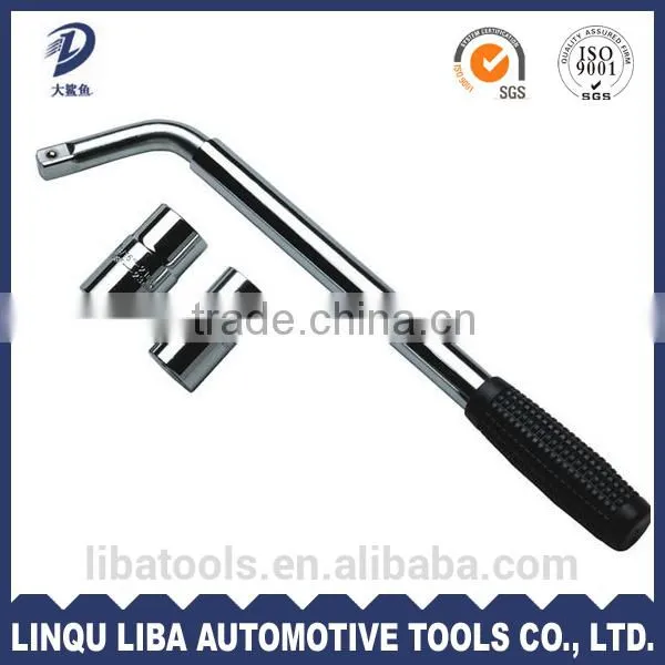 China Manufacturer Safety Quality 3 legs Wrench for Cars