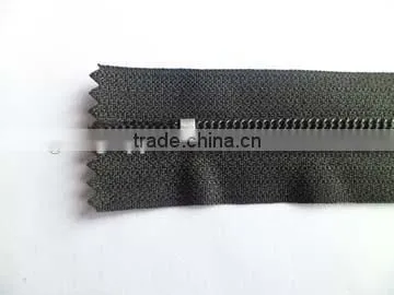 7# nylon waterproof zipper fastener close end with painted auto-lock thumb slider back side slider rain wear coate zipper