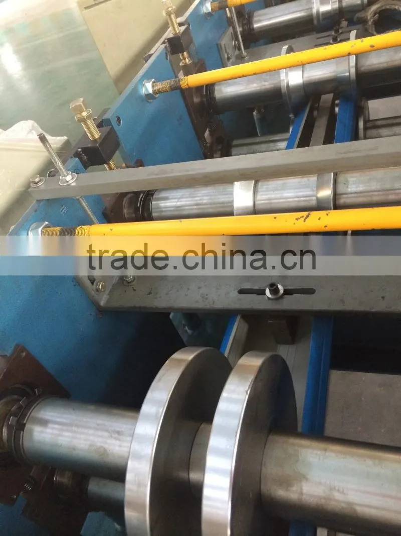 Steel pipe forming machine