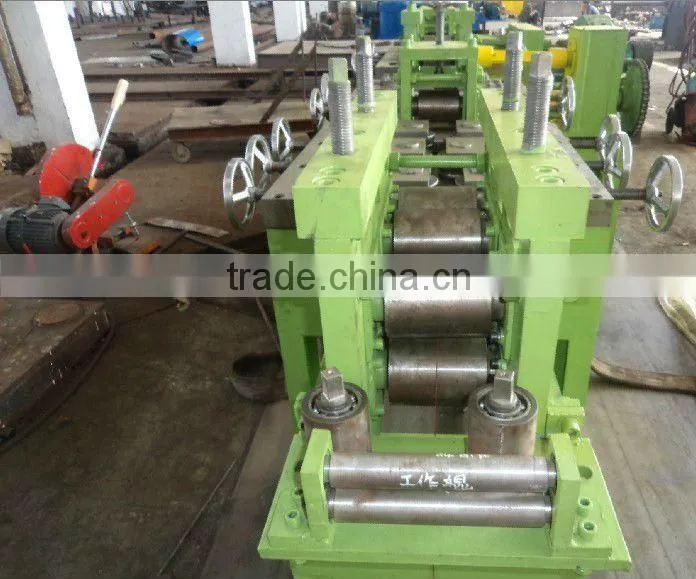 China automatic flat bar straightening and cut to length line