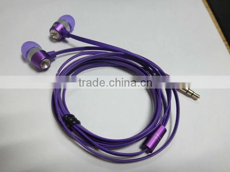 High quality diamond earphone new crystal earphone flat cable design earphone