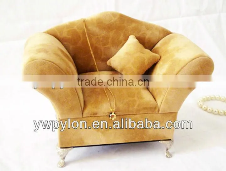 Leopard pu leather gift box with heart shape