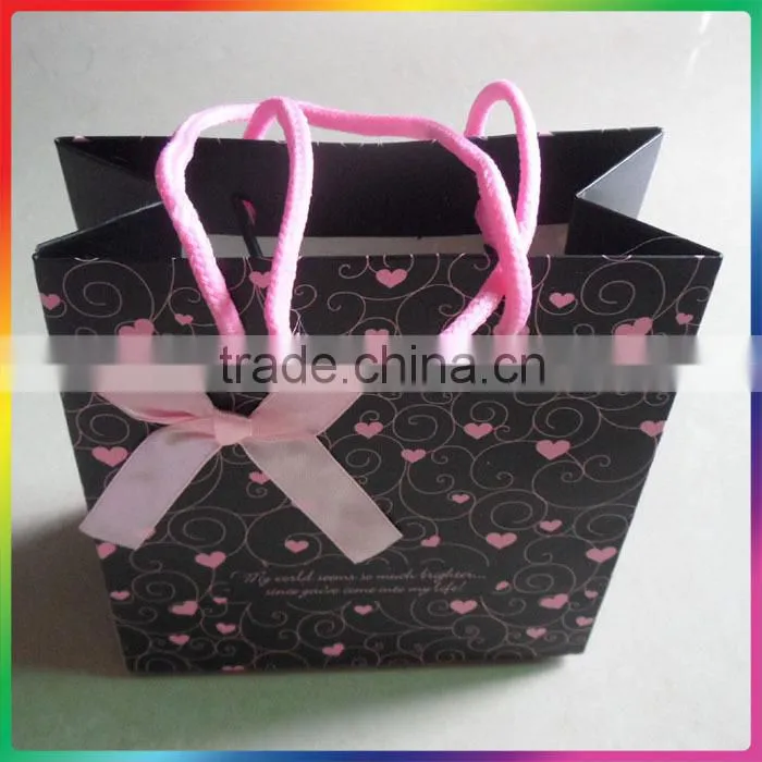 Custom print high quality jewelry paper bag with gold embossing printing