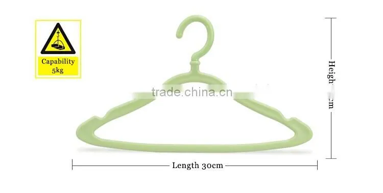 Eco-friendly short baby plastic clothes hanger
