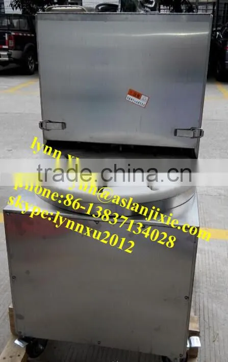 chicken feet skin peeling machine /chicken feet paw cutting machine
