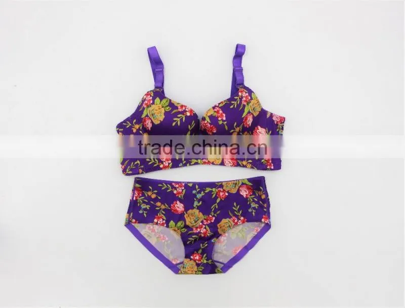 Printed roses brushed one peice seamless underwear gather comfortable adjustable bra set