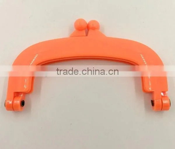 2016 new+ high quality bag accessory 10cm plastic purse frame