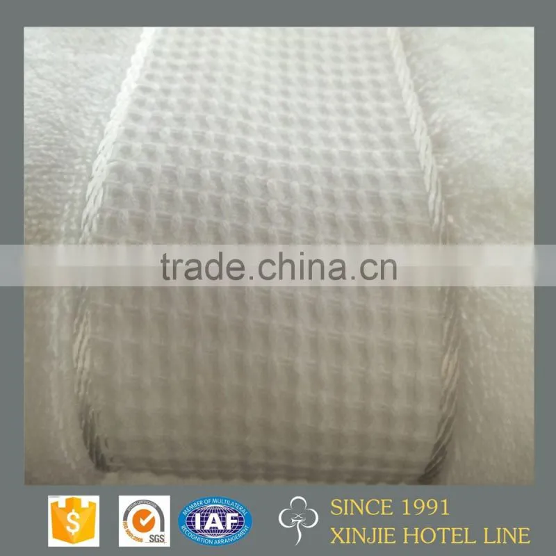 80*160 cm white hotel bath towel with custom logo embroidery