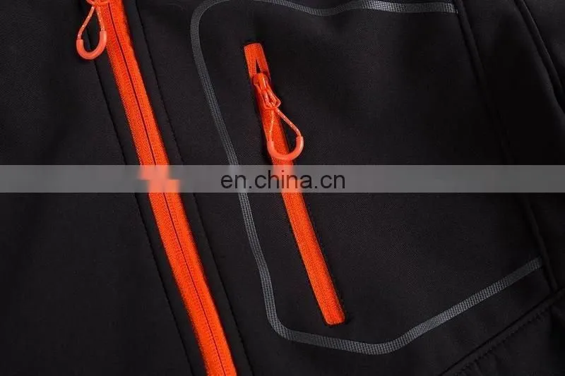 2016 Men Outdoor WaterproofJacket Softshell Jacket Empty