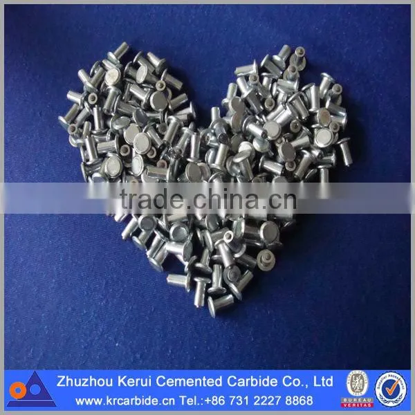 Anti-slippery tungsten carbide spiral tire studs