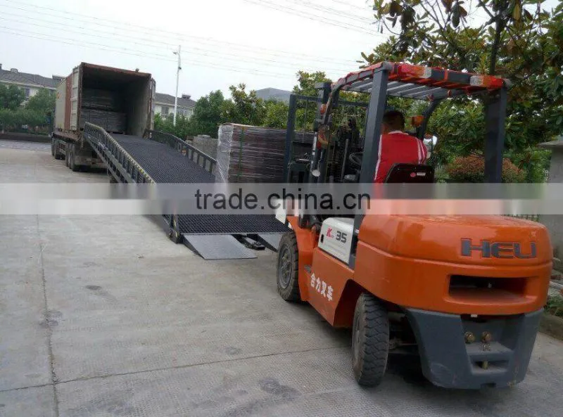 Waterproof ANTI-UV Outdoor Wood Plastic Fencing wall panel