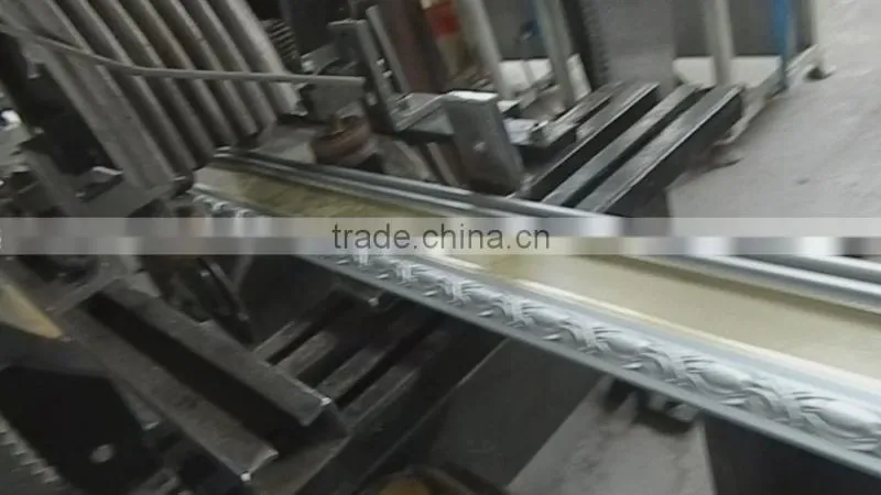 Cornice making machine from foam PS