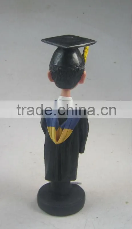 customized bobblehead for graduation souvenir