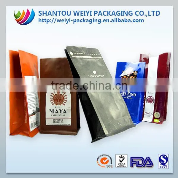 Quad seal flat bottomed pouches