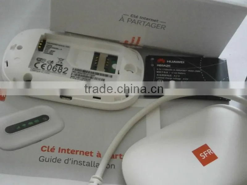 HUAWEI E5220 Mobile WiFi Hotspot