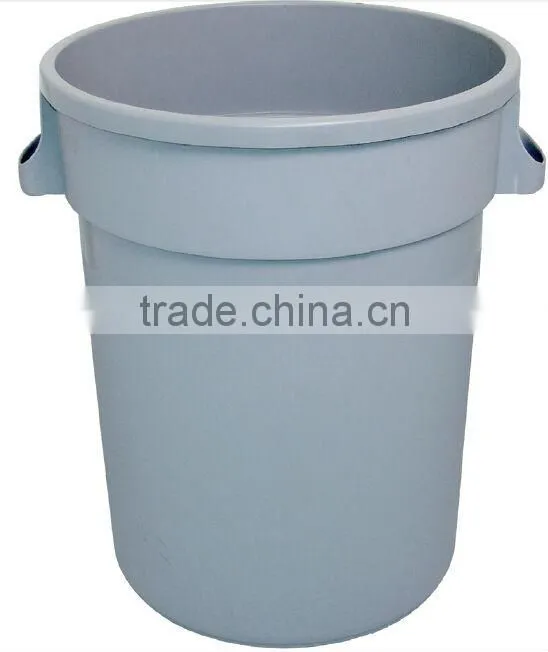 plastic garbage can with wheels
