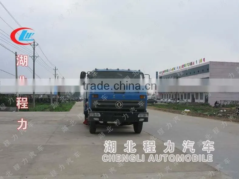 Dongfeng 4*2 cleaning street sweeper truck sale