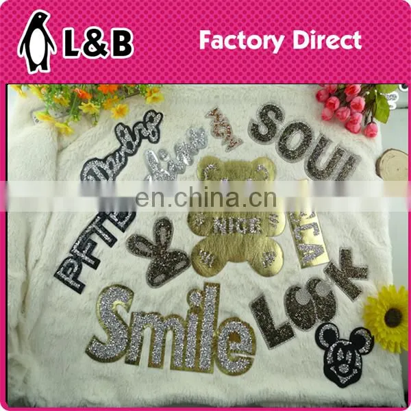 2016 new design fashion popular hot fix rhinestone motif