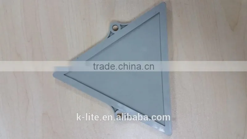 warning triangle reflector