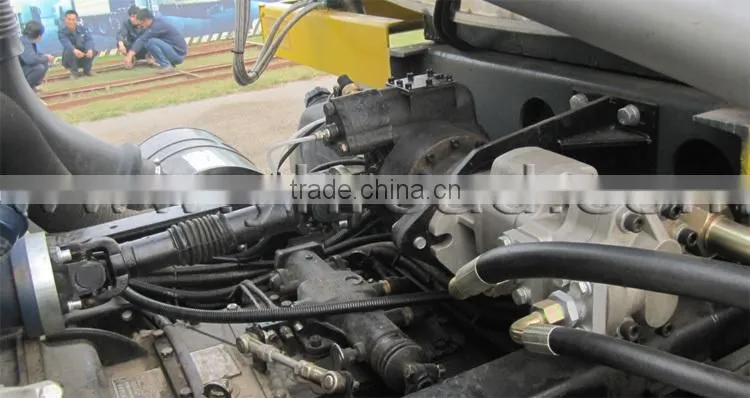 Road machines synchronous chip sealer