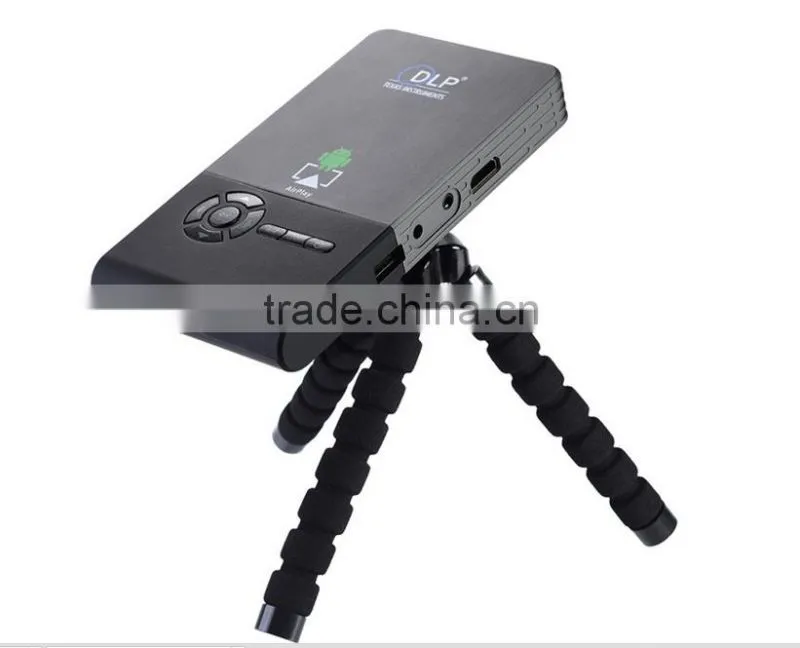New styles Android 4.4 OS 15000 hours 1G 8G Digital Projector 4k android C2 Projector
