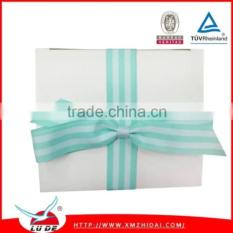 Gift packing use printed ribbon bows with elastic loop