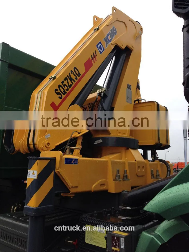 Brand HOWO 6*4 loading 30T Sinotruk Cargo truck with crane