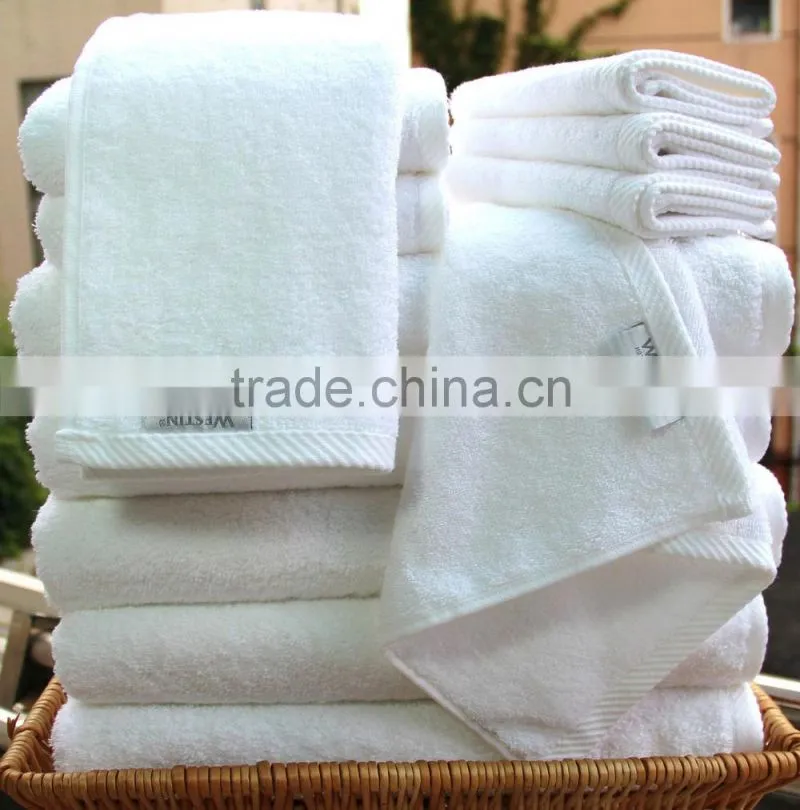 32s dark green face towel and bath towel with jacquard pattern