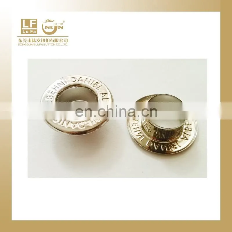 unique shaped triangular grommet for garment and handbags