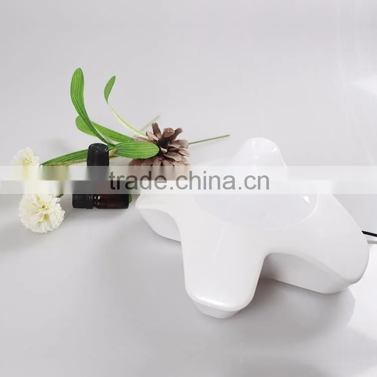 Aroma Diffuser 220ml Electric Essential Oil Cool Mist Aromatherapy Diffuser with Music Reactive Lights