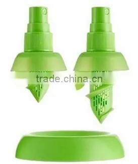 2015 wholesale new product customized LOGO household items PP fruit sprayer